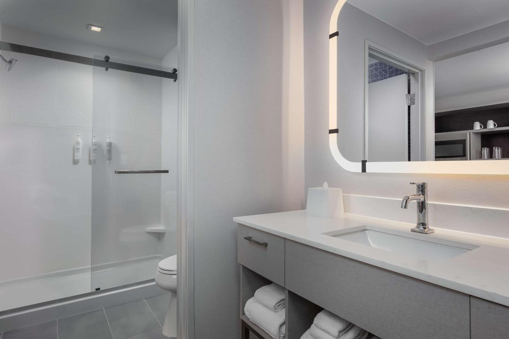 Homewood Suites By Hilton Newport Cincinnati Zewnętrze zdjęcie